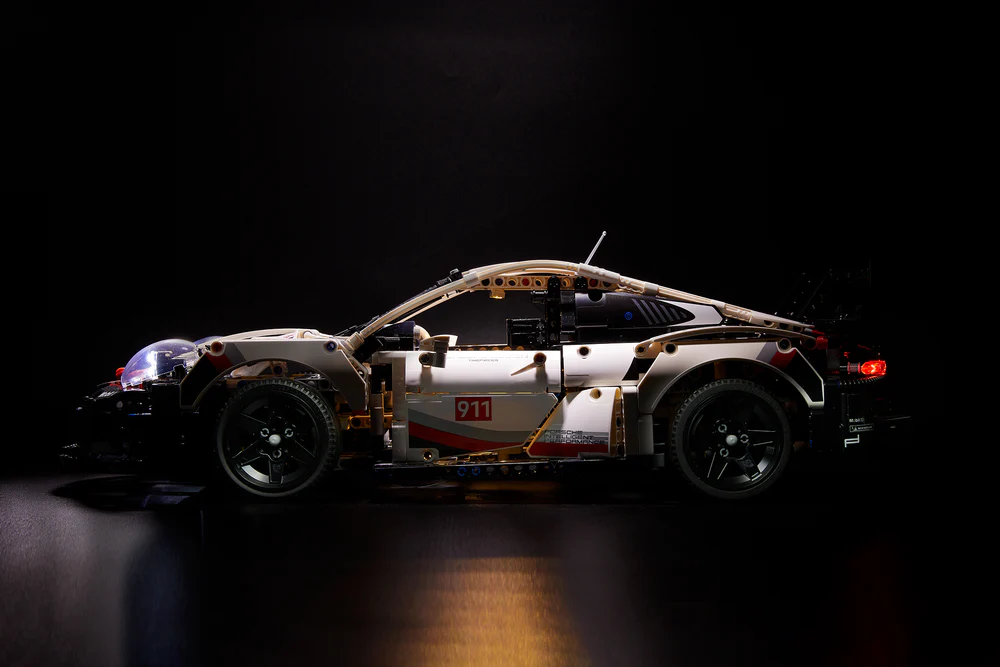 Lighting kit for 911 RSR